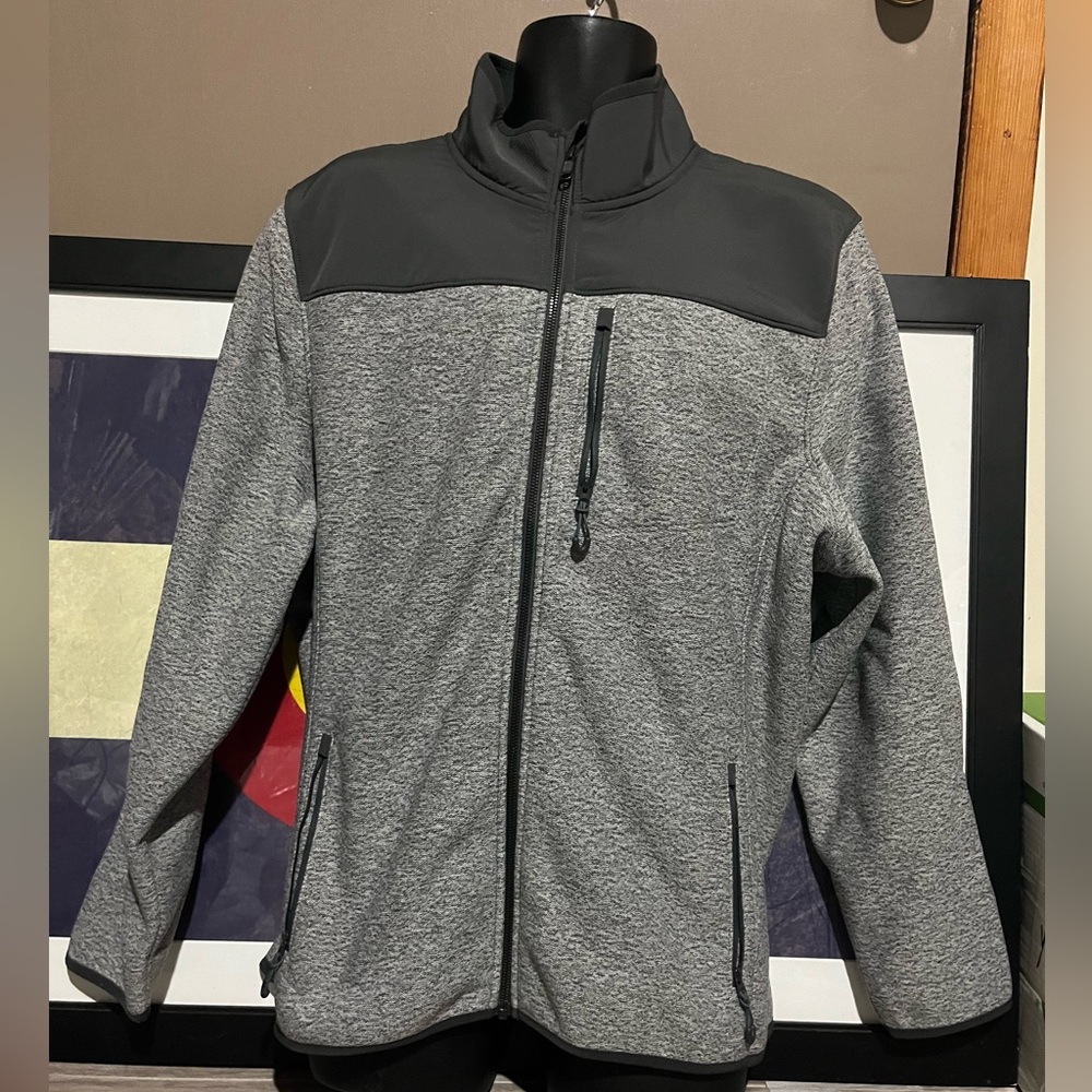 World Wide Sportsman Echo Windproof Recycled Jacket for Ladies - like new!